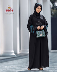 Simple Maxi Abaya in Black