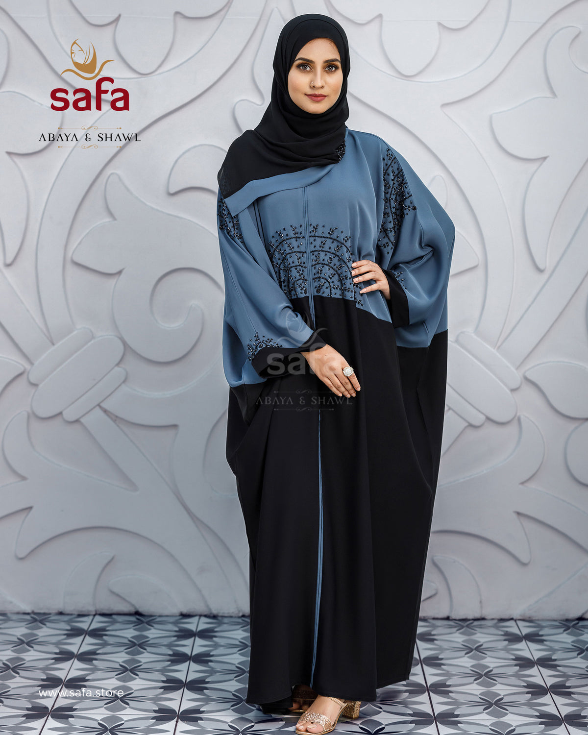 Kaftan abaya with handwork